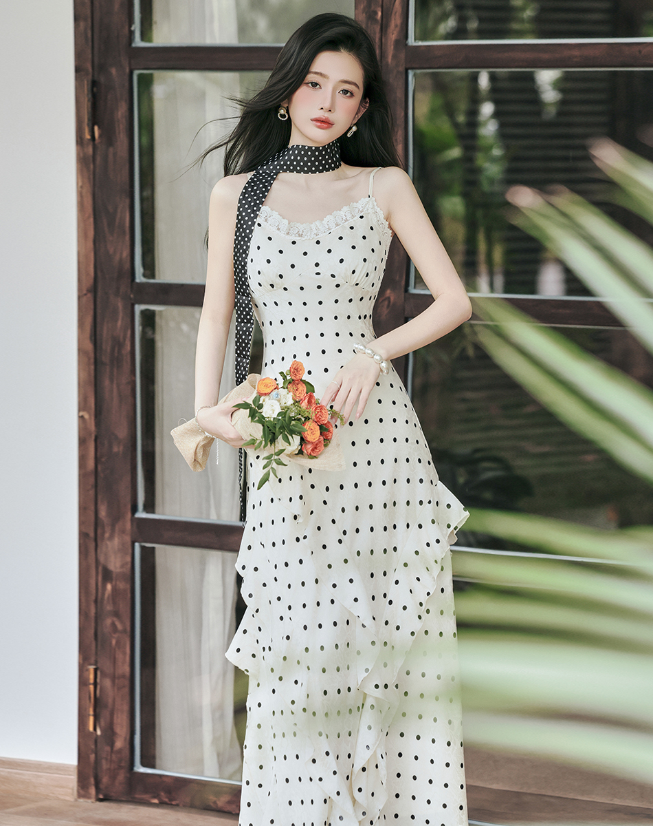 French Apricot Polka Dot Cami Dress Women Summer Beach Vacation Yunnan Travel Dress A-Line Long Dress