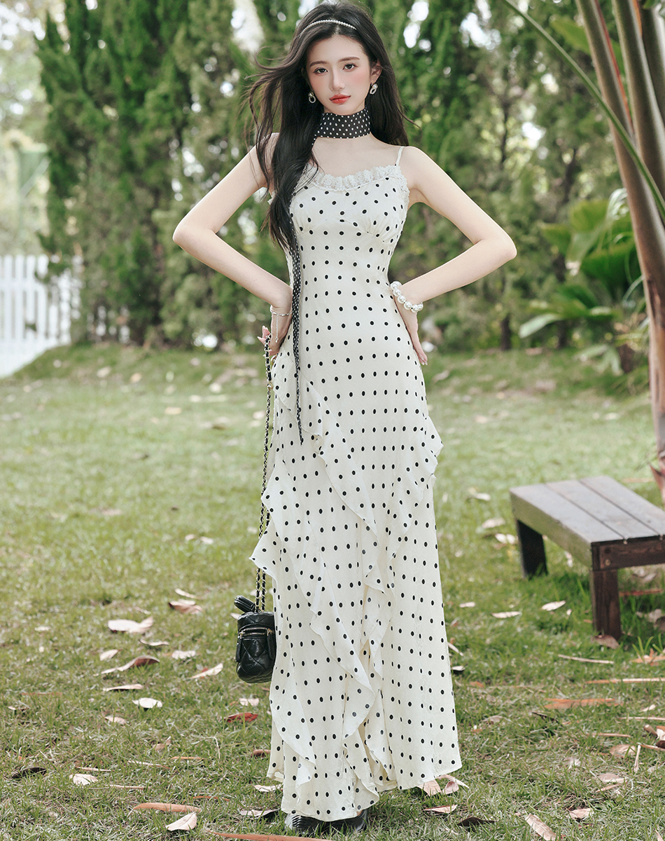 French Apricot Polka Dot Cami Dress Women Summer Beach Vacation Yunnan Travel Dress A-Line Long Dress - Image 3