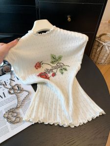 Women's Rose Print Openwork Knit Top Summer Slim Fit Pullover