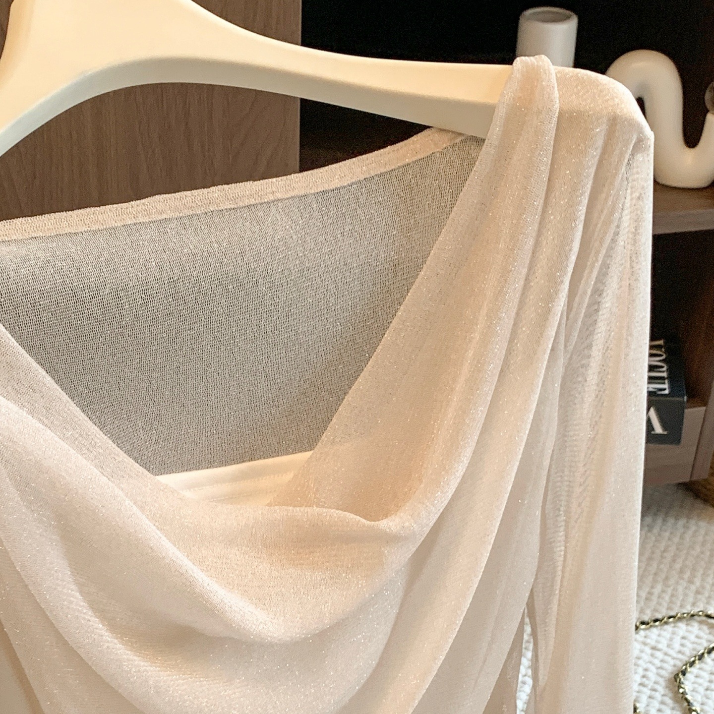 Pure Desire Lace Panel Cowl Neck Long Sleeve T-Shirt Women Early Autumn Ruched Waist Slimming Top - Image 5